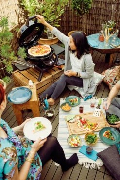 Outdoorchef Minichef 420 G Gas Tischgrill 8 Outdoorchef Minichef 420 G Gas Tischgrill -Bbq Discounter 18 128 05 18 128 06 P 420 G MINICHEF view2 amb