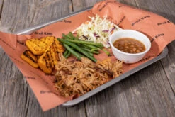 Broil King Butcher Paper (45,5 X 0,45 M) 7 Broil King Butcher Paper (45,5 X 0,45 M) -Bbq Discounter Broil King Butcher Paper Servieren