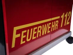 Grillfürst G510G 5-Brenner Gasgrill Mit Hochtemperaturbrenner Und Gusseisen Rosten - Feuerwehr Edition -Bbq Discounter G510G FW Feuerwehrgrill Foto freigestellt 30