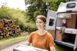 Grillfürst G201E 2-Brenner Gasgrill Portabel V2 - Campinggrill / Balkongrill 50mbar -Bbq Discounter Grillfuerst Campinggrill transportabel Wohnmobil 1