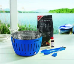 LotusGrill Classic - Holzkohle Tischgrill - Tiefblau Inkl. Tasche -Bbq Discounter LotusGrill Classic Balkongrill Tischgrill Tiefblau 340