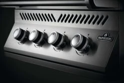 Napoleon 500-Series 32" BI32 Edelstahl Einbaugrill - Modell 2023 13 Napoleon 500-Series 32" BI32 Edelstahl Einbaugrill - Modell 2023 -Bbq Discounter Napoleon Einbaugrill 500 Serie BI32 Bedienblende