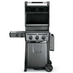 Napoleon Freestyle 365 Gasgrill, Graphit - Mit Seitenbrenner - Modell 2023 - X-DEAL Inkl. Abdeckhaube Und Gussplatte 22 Napoleon Freestyle 365 Gasgrill, Graphit - Mit Seitenbrenner - Modell 2023 - X-DEAL Inkl. Abdeckhaube Und Gussplatte -Bbq Discounter Napoleon Freestyle 365 SB front Seite abgeklappt