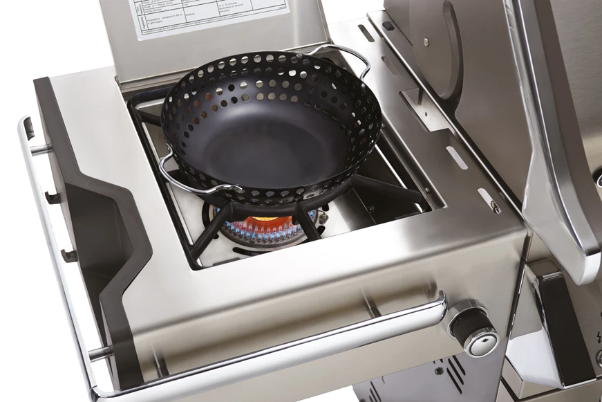 Napoleon Prestige Pro 825-3 Edelstahl Gasgrill Inkl. Drehspieß Und Bodenbeleuchtung + Gratis Napoleon Holzkohlegrill Kugelgrill Ø 57cm 12 Napoleon Prestige Pro 825-3 Edelstahl Gasgrill Inkl. Drehspieß Und Bodenbeleuchtung + Gratis Napoleon Holzkohlegrill Kugelgrill Ø 57cm – Bild 12