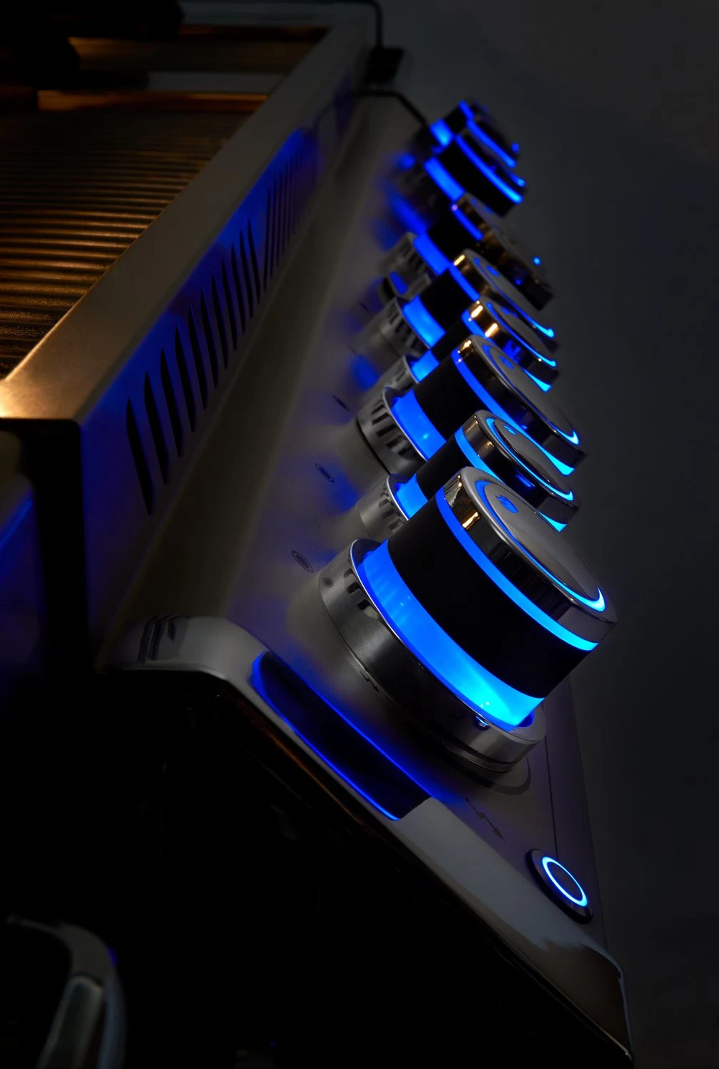 Napoleon Prestige Pro 665-3 Edelstahl Gasgrill Inkl. Drehspieß - Modell 2023 12 Napoleon Prestige Pro 665-3 Edelstahl Gasgrill Inkl. Drehspieß - Modell 2023 – Bild 12