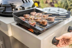 Outdoorchef Plancha Für Blazing Zone / Cooking Zone Für Davos/Arosa/Lugano Evo -Bbq Discounter Outdoorchef Arosa 570 G Blazing Zone Plancha klein