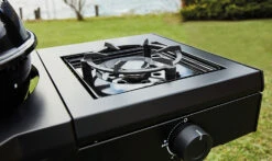 Outdoorchef Gas Kugelgrill Davos 570G Pro Mit Cooking Zone (Seitenkocher) & Abdeckhaube -Bbq Discounter Outdoorchef Cooking Zone Davos Lifestyle