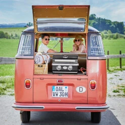 Rösle Gasgrill Videro G2-P Campinggrill 12 Rösle Gasgrill Videro G2-P Campinggrill -Bbq Discounter Roesle Videro G2 P Camping Gasgrill Lifestyle01