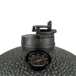 The Bastard Keramikgrill VX Medium - Complete - Schwarz Matt - Modell 2023 -Bbq Discounter The Bastard VX Medium Detail Topcap Position2