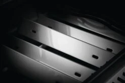 Napoleon Rogue SE 525 Gasgrill - All-black - Grillfürst Edition Inkl. Abdeckhaube - SMART Deal Inkl. Grillfürst Grill Control - Modell 2022 -Bbq Discounter napoleon rogue gasgrill brennerabdeackungen sear plates